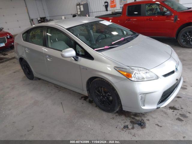  Salvage Toyota Prius