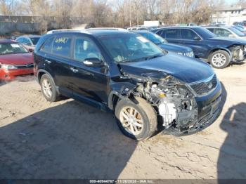  Salvage Kia Sorento