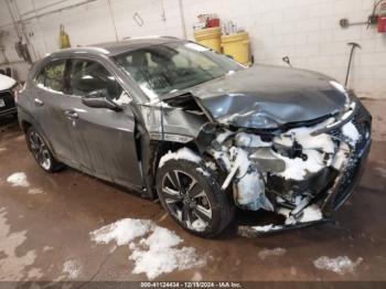  Salvage Lexus Ux