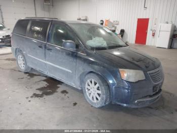  Salvage Chrysler Town & Country