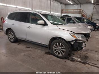  Salvage Nissan Pathfinder