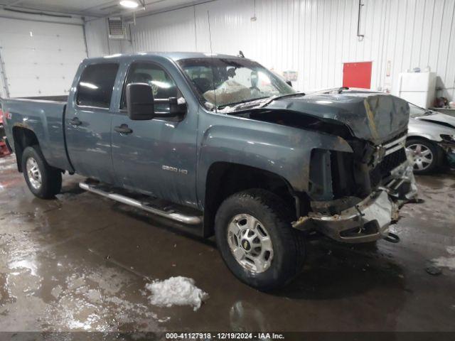  Salvage Chevrolet Silverado 2500