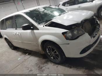  Salvage Dodge Grand Caravan