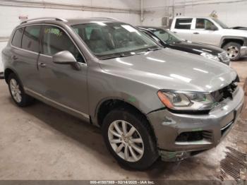  Salvage Volkswagen Touareg