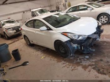  Salvage Hyundai ELANTRA