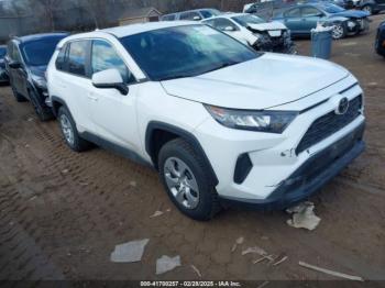  Salvage Toyota RAV4