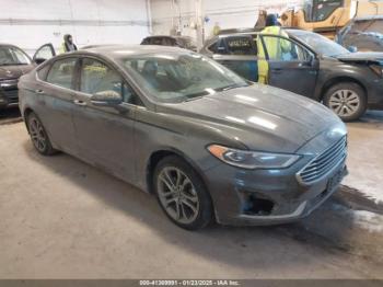  Salvage Ford Fusion