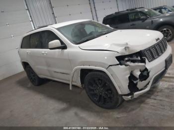  Salvage Jeep Grand Cherokee