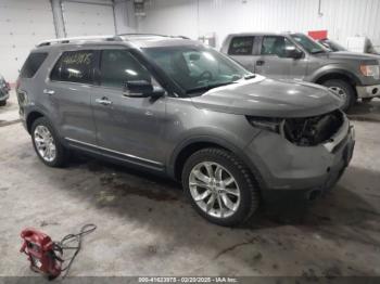  Salvage Ford Explorer