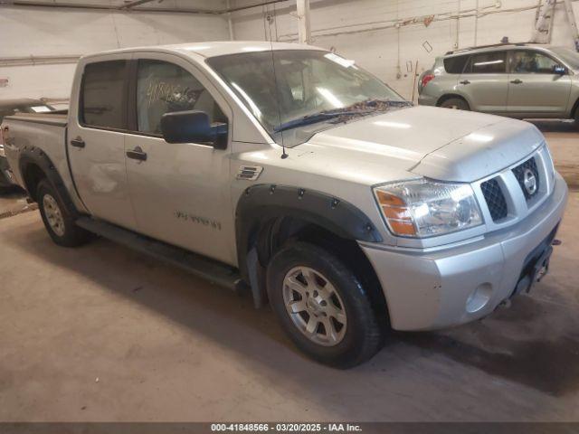  Salvage Nissan Titan