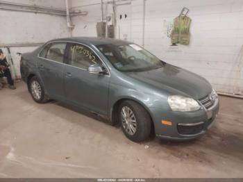  Salvage Volkswagen Jetta