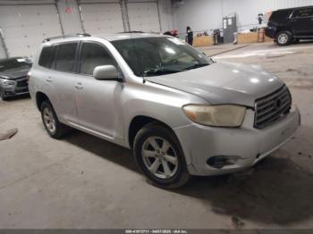  Salvage Toyota Highlander