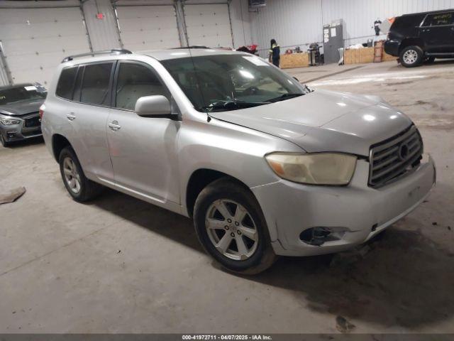  Salvage Toyota Highlander