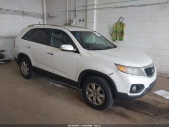  Salvage Kia Sorento