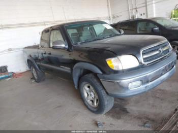  Salvage Toyota Tundra