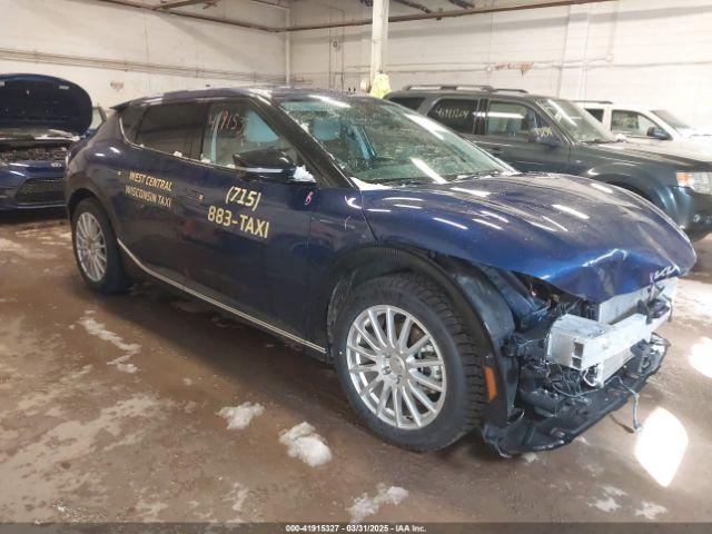 Salvage Kia EV6