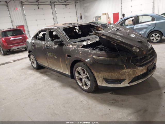  Salvage Ford Taurus