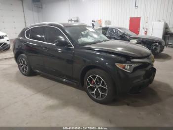  Salvage Alfa Romeo Stelvio