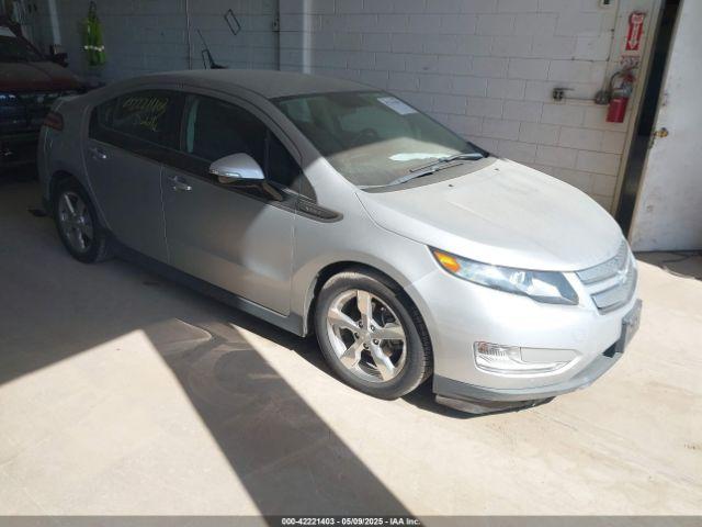  Salvage Chevrolet Volt