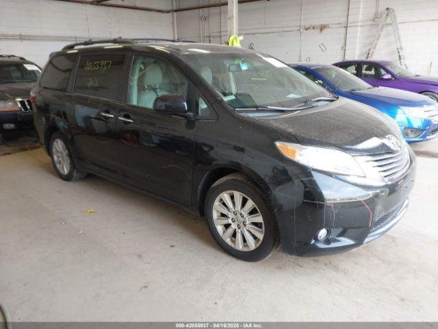  Salvage Toyota Sienna