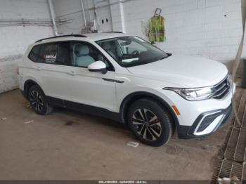  Salvage Volkswagen Tiguan