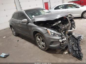  Salvage Mercedes-Benz GLA