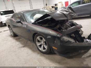  Salvage Dodge Challenger