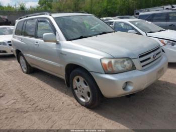  Salvage Toyota Highlander