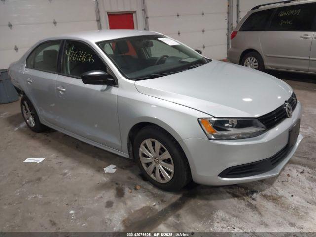  Salvage Volkswagen Jetta