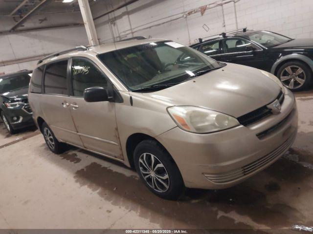  Salvage Toyota Sienna