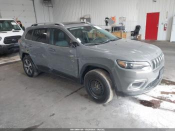  Salvage Jeep Cherokee