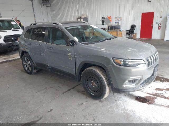  Salvage Jeep Cherokee