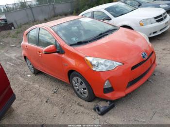  Salvage Toyota Prius c