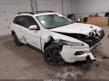  Salvage Jeep Cherokee