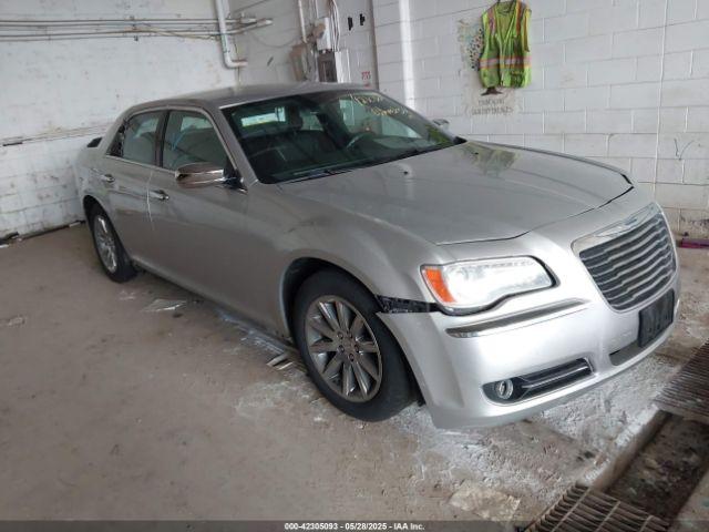 Salvage Chrysler 300