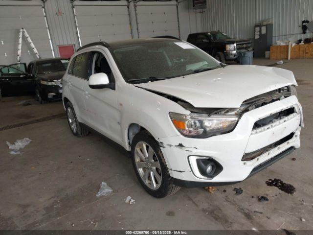 Salvage Mitsubishi Outlander