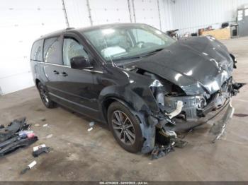  Salvage Dodge Grand Caravan