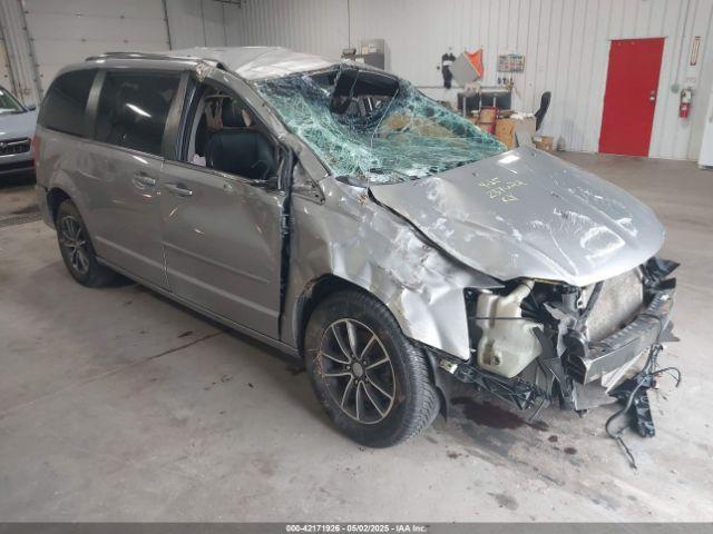  Salvage Dodge Grand Caravan