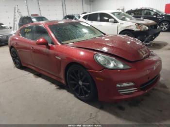  Salvage Porsche Panamera