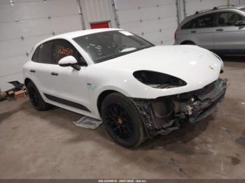  Salvage Porsche Macan
