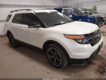  Salvage Ford Explorer