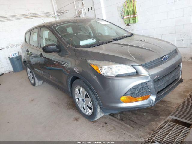  Salvage Ford Escape