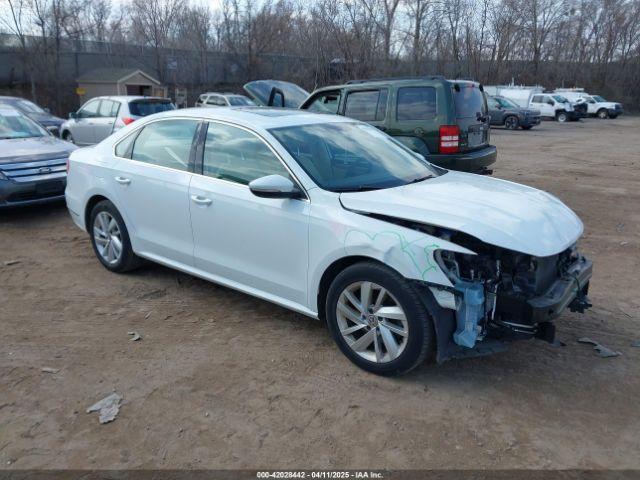  Salvage Volkswagen Passat