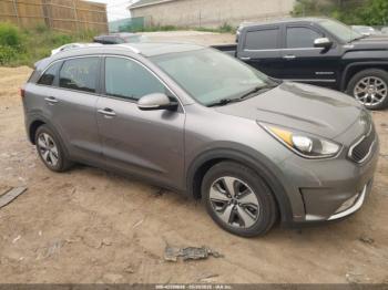  Salvage Kia Niro