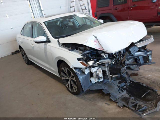  Salvage Volkswagen Passat