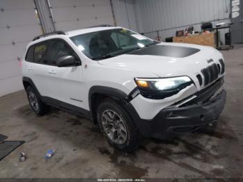  Salvage Jeep Cherokee