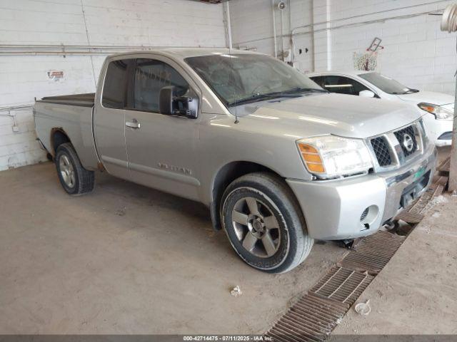  Salvage Nissan Titan