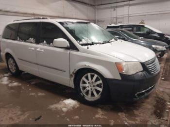 Salvage Chrysler Town & Country