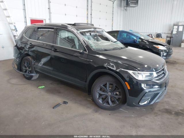  Salvage Volkswagen Tiguan