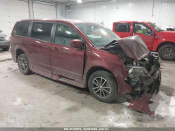  Salvage Dodge Grand Caravan